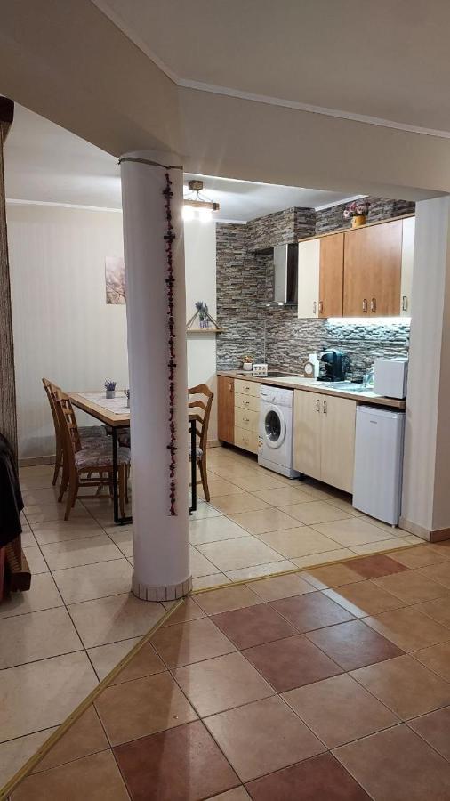 Kara Apartman Odorheiu Secuiesc Exterior foto